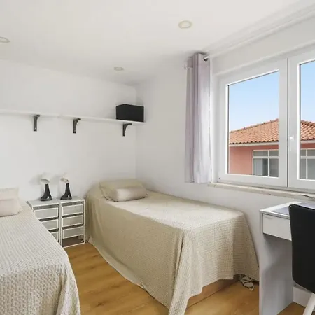 3 Bedrooms&pool *