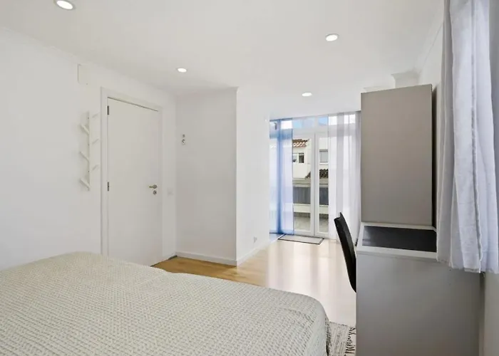 شقة 3 Bedrooms And Pool باريد