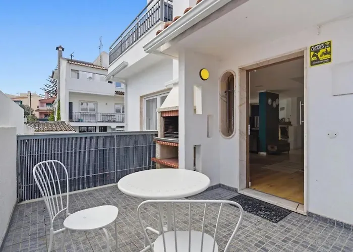 3 Bedrooms And Pool