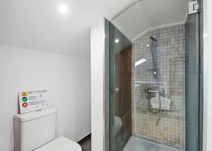 3 Bedrooms And Pool Apartament