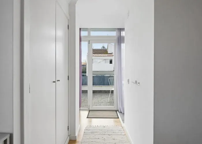 3 Bedrooms And Pool باريد